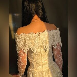 Jessica McClintock Ivory Lace Vintage Wedding Dress